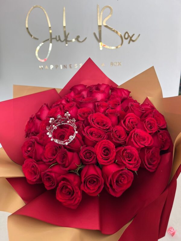 Ramo de 50 Rosas Con Amor
