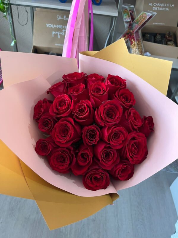 Ramo de 24 Rosas