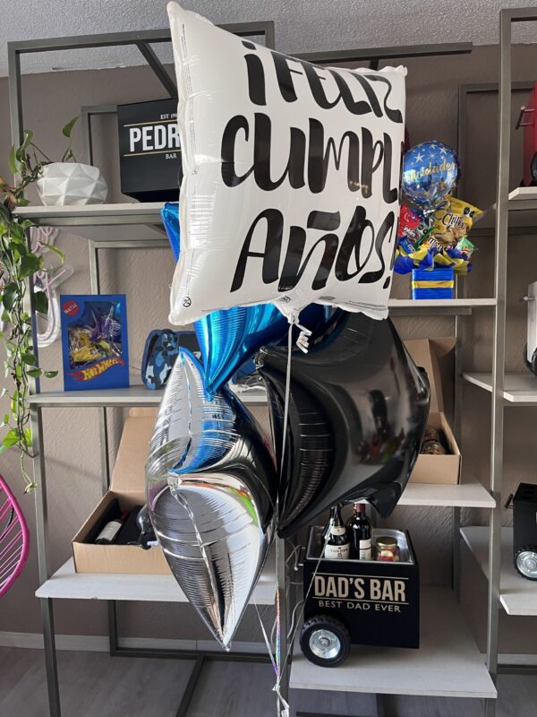 Bouquet globo cumpleañero y estrellas