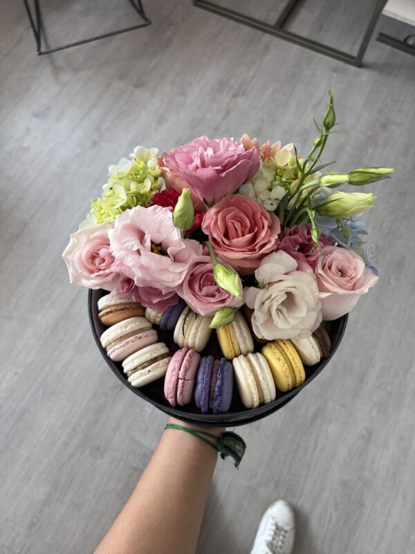 Flores y macarrones