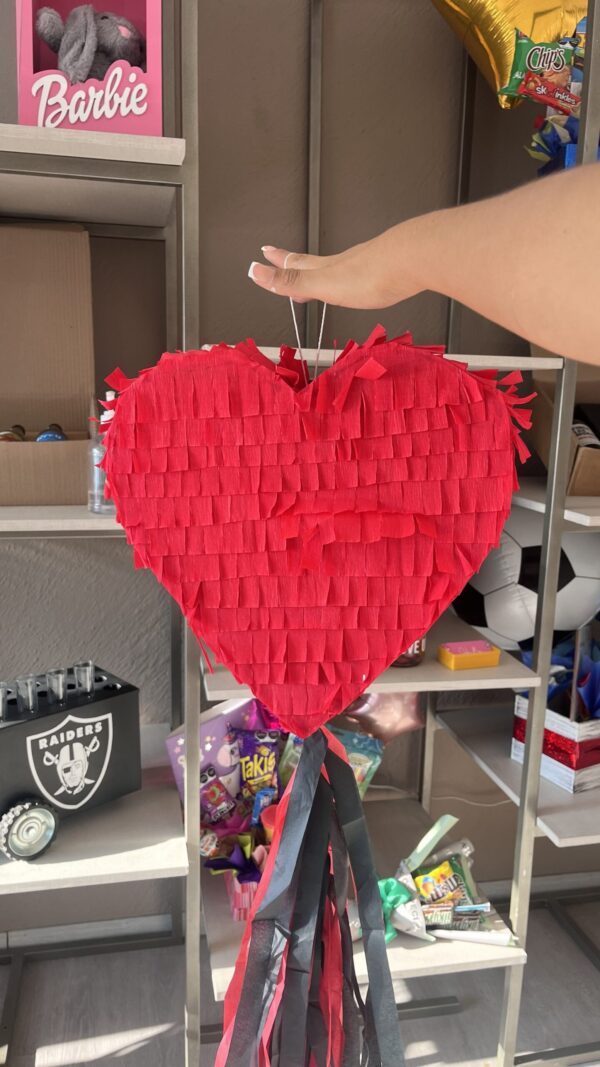 Mini piñata corazón