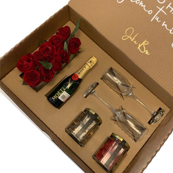 Moet & flores