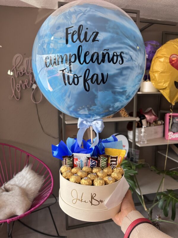 Globo y chocolates